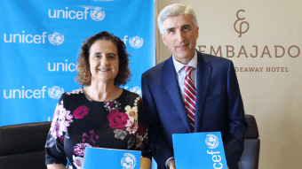UNICEF e El Embajador Hotel assinam acordo de colaboração