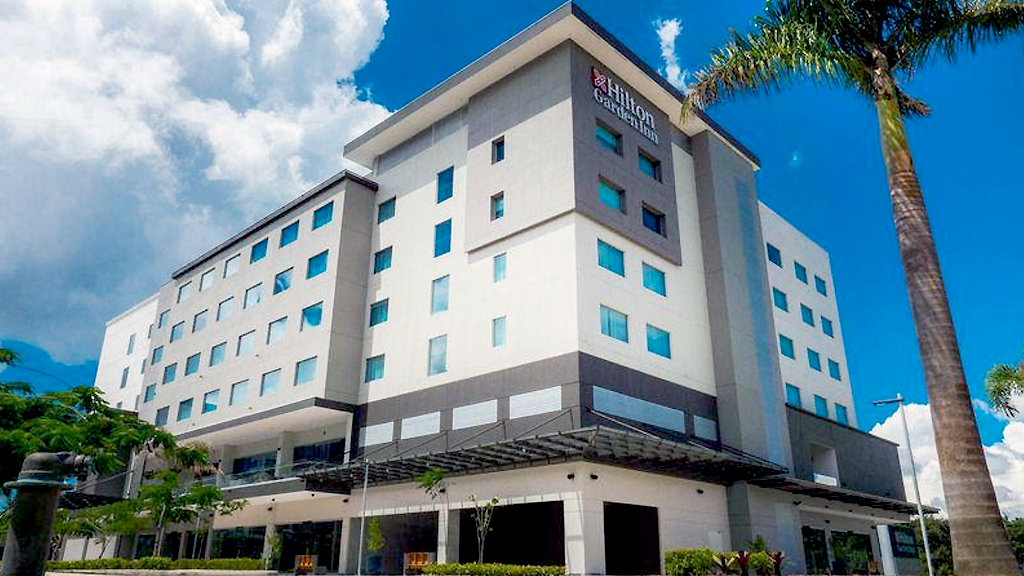 Hilton inaugura novo hotel em Santa Ana, Costa Rica
