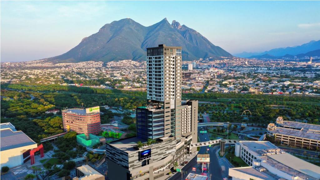 IHG Hotels & Resorts inaugura Holiday Inn Express em Monterrey Fundidora
