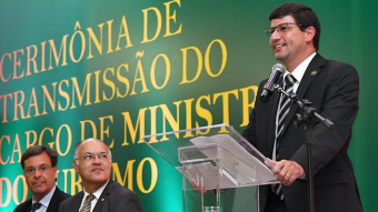 Carlos Brito é nomeado novo ministro do Turismo do Brasil
