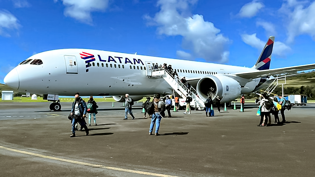 Grupo LATAM retoma operações regulares para Rapa Nui