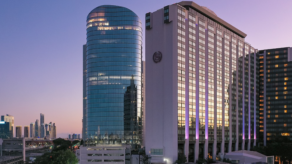 Sheraton Buenos Aires Hotel & Convention Center celebra seu 50º aniversário