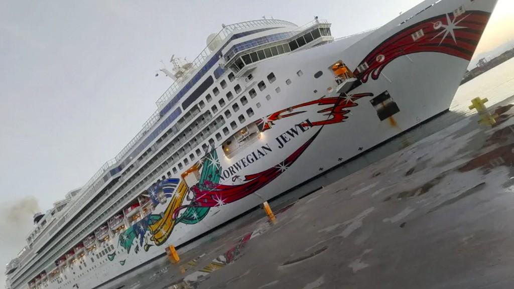 Panamá recebe mais de 1000 turistas do cruzeiro Norwegian Jewel